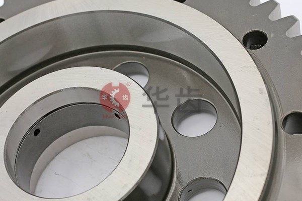 外环齿轮热处理创新：晋江华齿解决变形控制难题